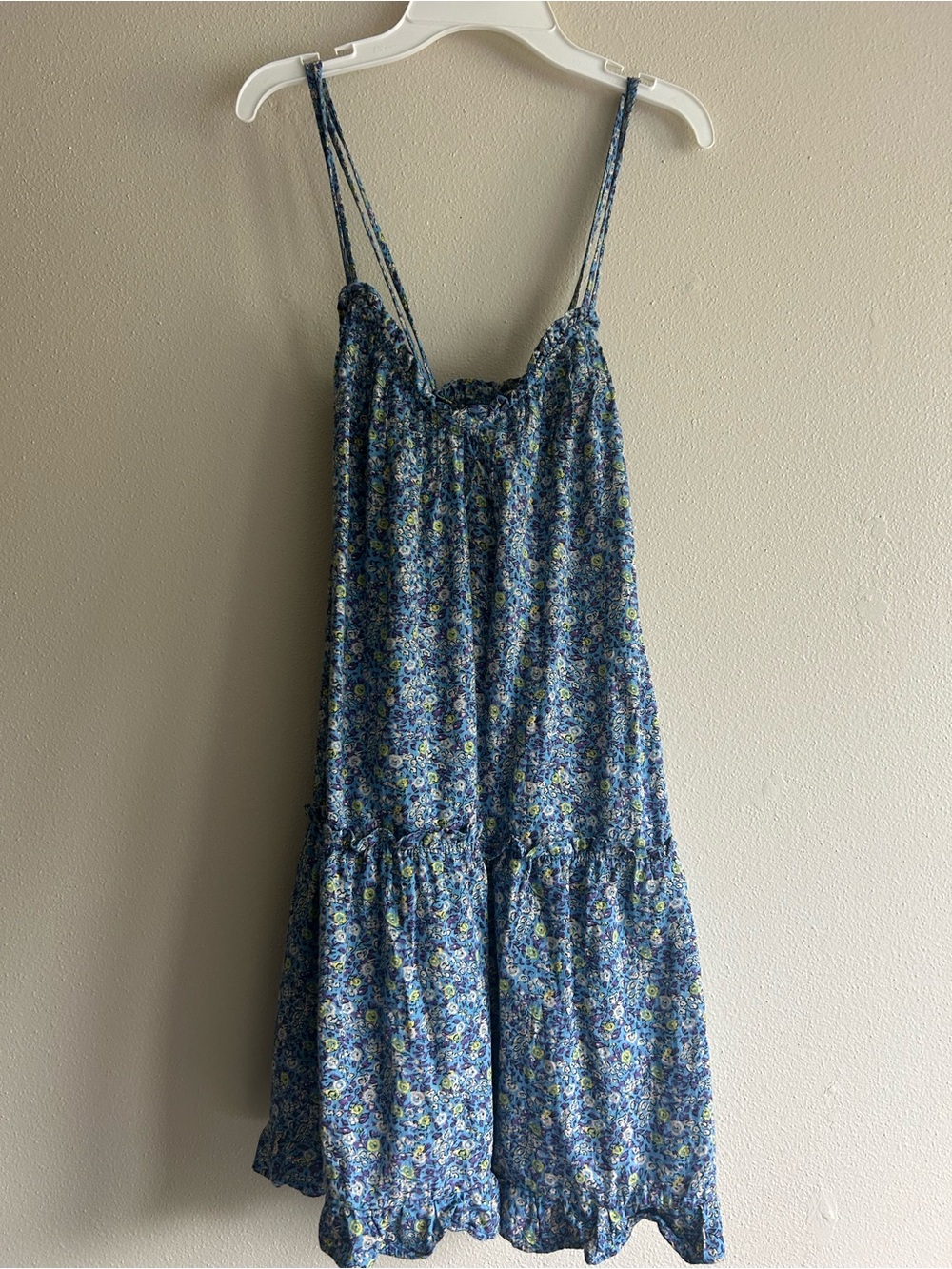 Universal Thread Blue Floral Drawstring Top